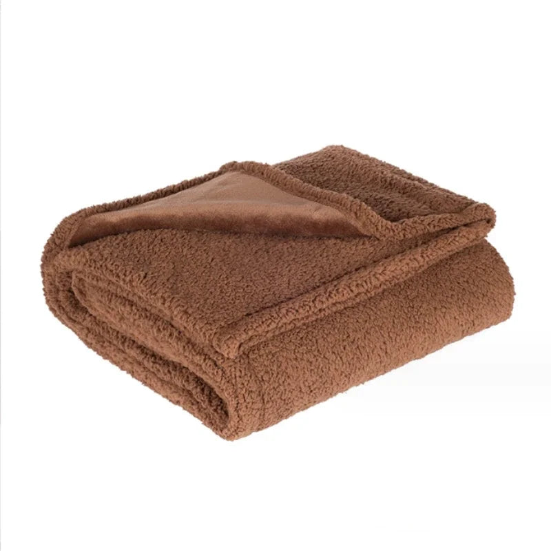 Luxury Shaggy Blanket - Warm, Cozy &amp; Waterproof (King Size)